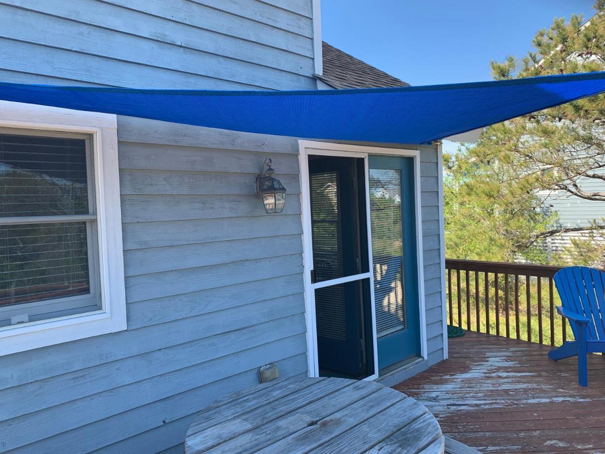 Pet-Friendly Coastal Retreat with Pool and Fireplace Nags Head Exterior photo
