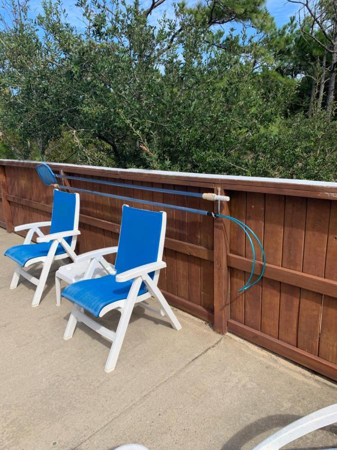 Pet-Friendly Coastal Retreat with Pool and Fireplace Nags Head Exterior photo