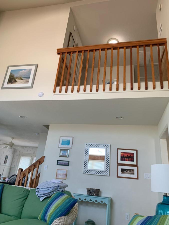 Pet-Friendly Coastal Retreat with Pool and Fireplace Nags Head Exterior photo