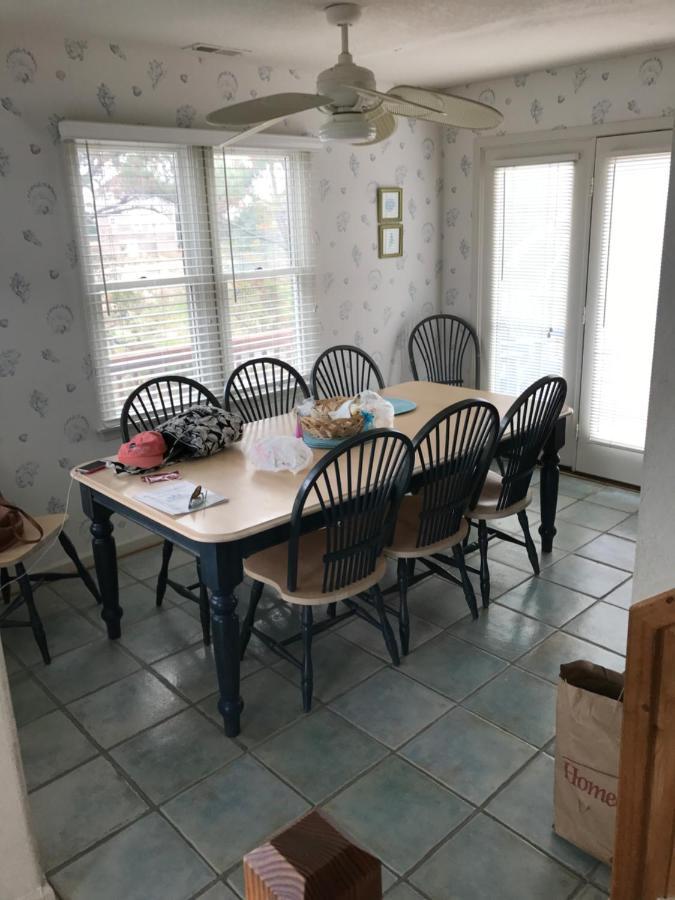 Pet-Friendly Coastal Retreat with Pool and Fireplace Nags Head Exterior photo