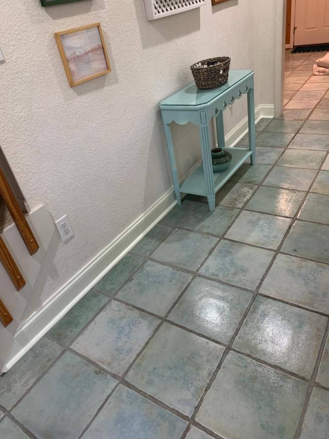 Pet-Friendly Coastal Retreat with Pool and Fireplace Nags Head Exterior photo